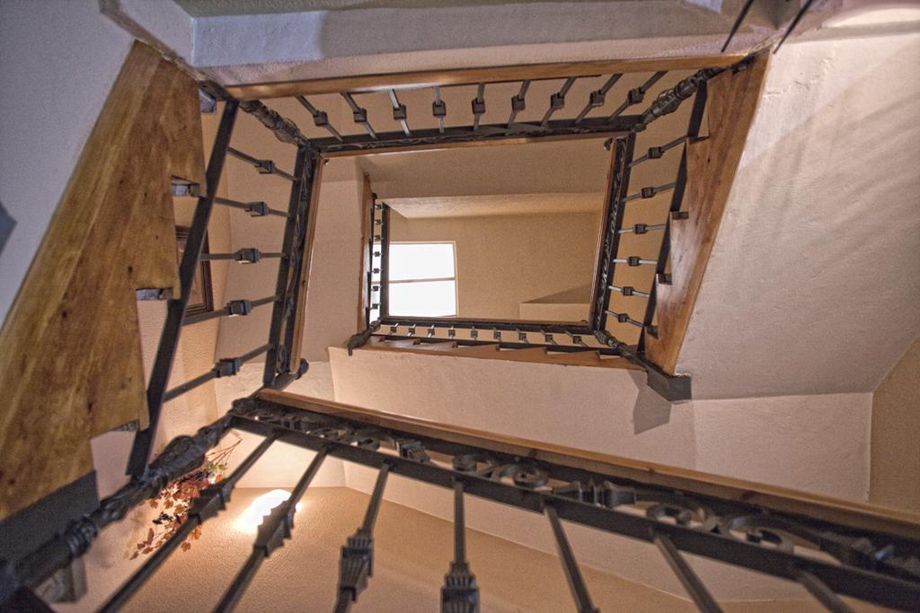 Hotel La Paz 利亚内斯 外观 照片